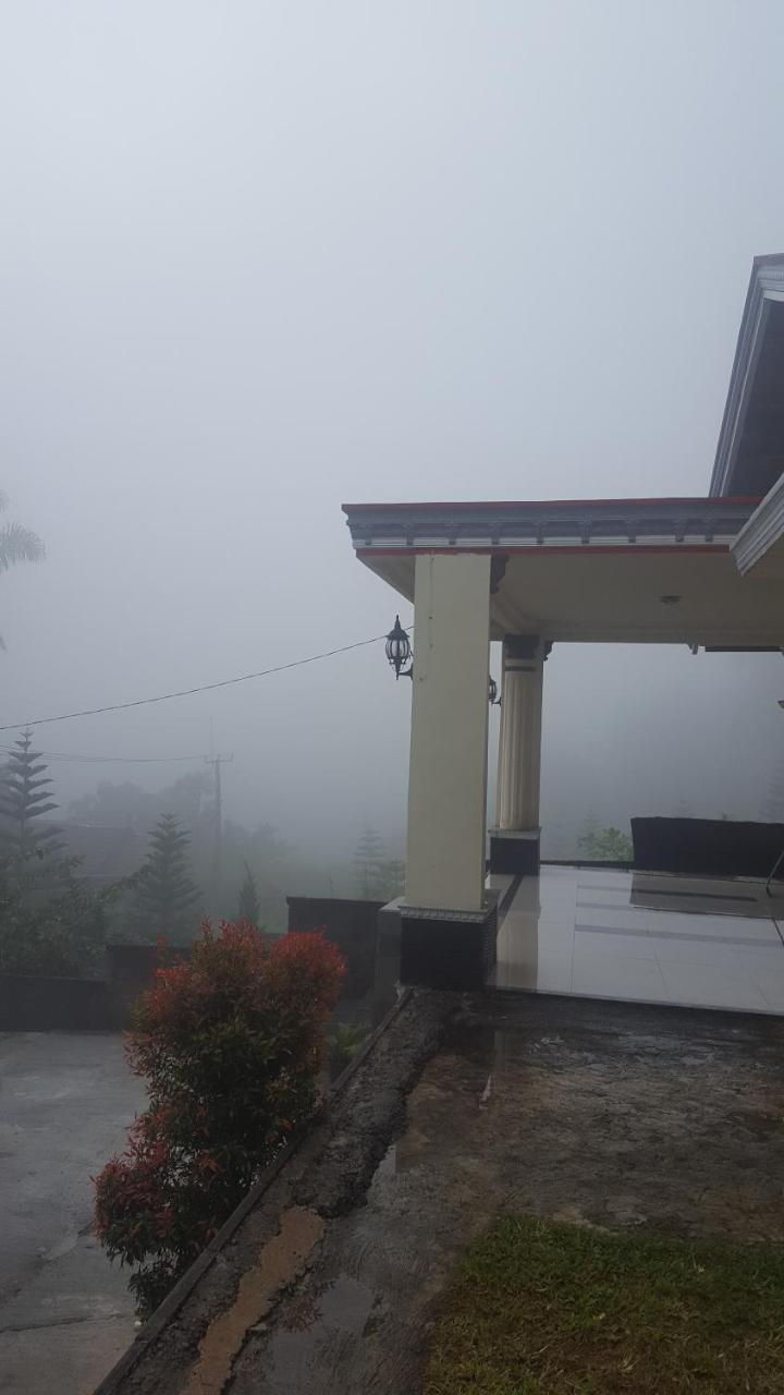 Villa Bravira Cisarua Kültér fotó